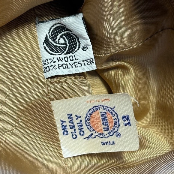 VINTAGE EVAN-PICONE WOMENS TAN WOOL LINED 2-BUTTON BLAZER, PETITE SIZE 12 - Picture 9 of 12